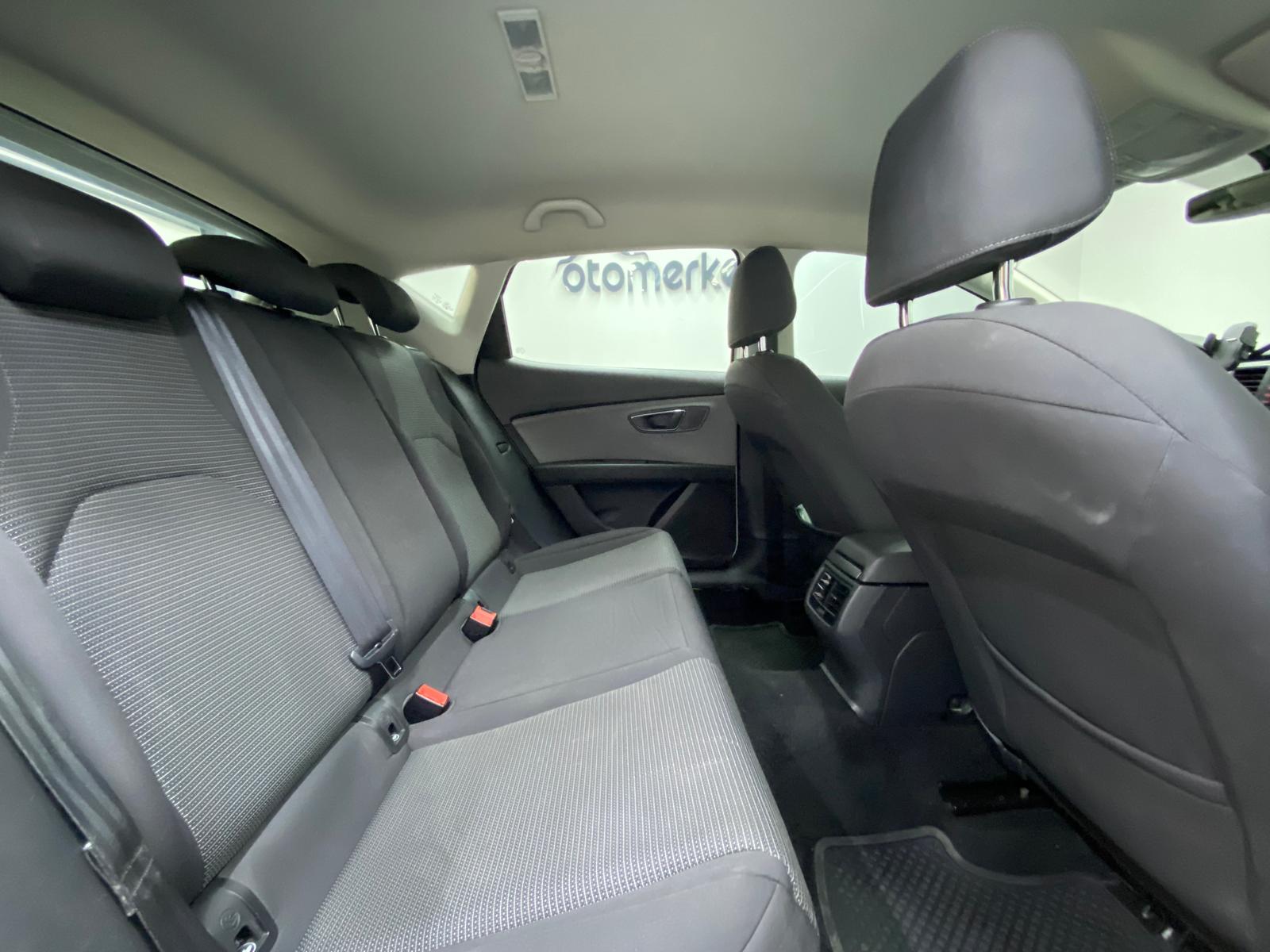 SEAT LEON 17